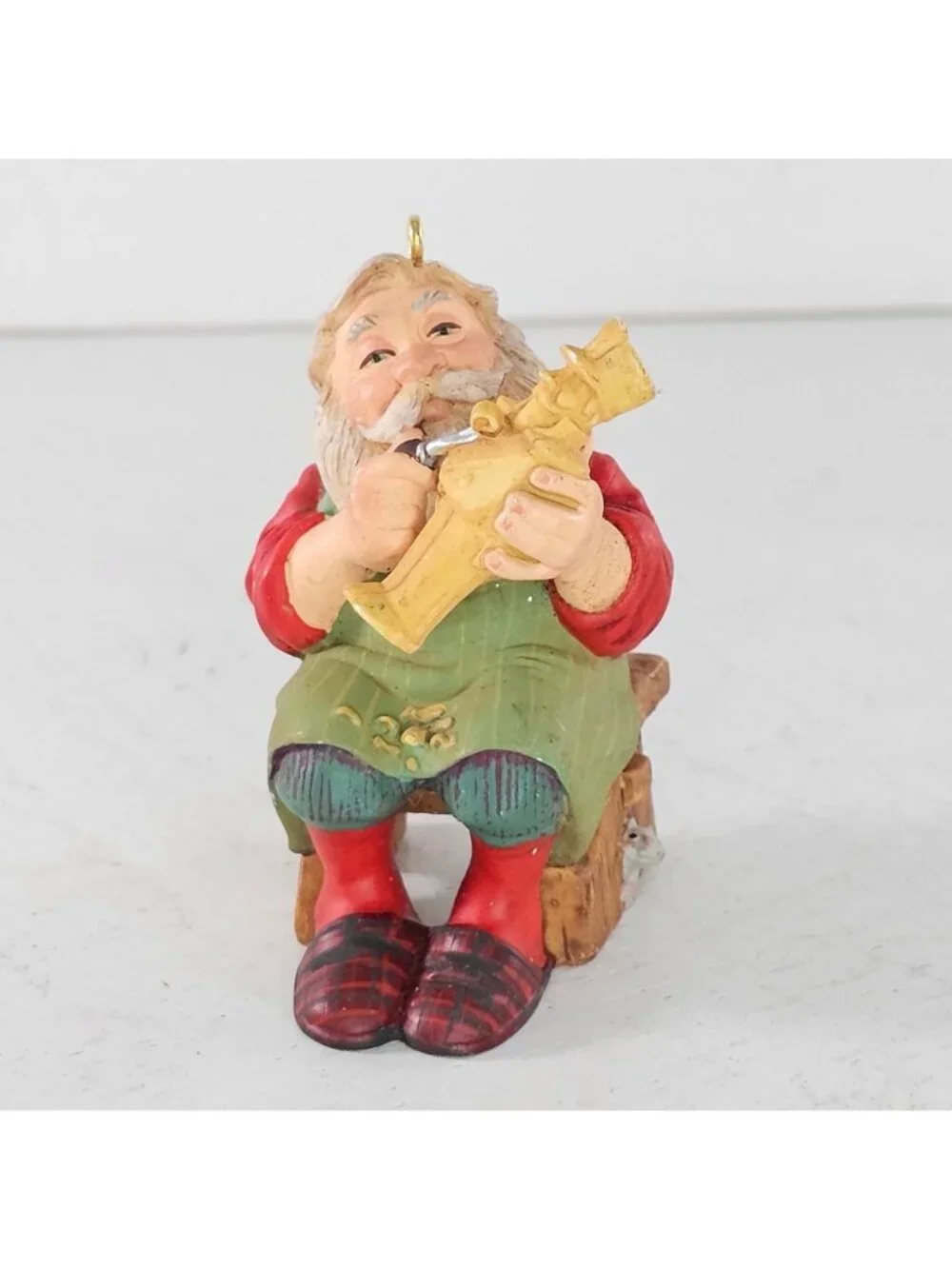 Hallmark Keepsake 2001 Santa Carving Nutcracker Ornament Christmas Decoration